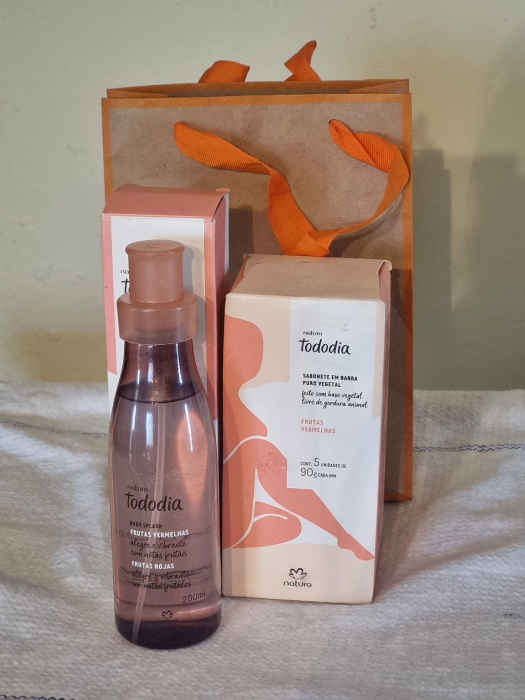 Set Body Splash + Jabones en Barra Frutas Rojas