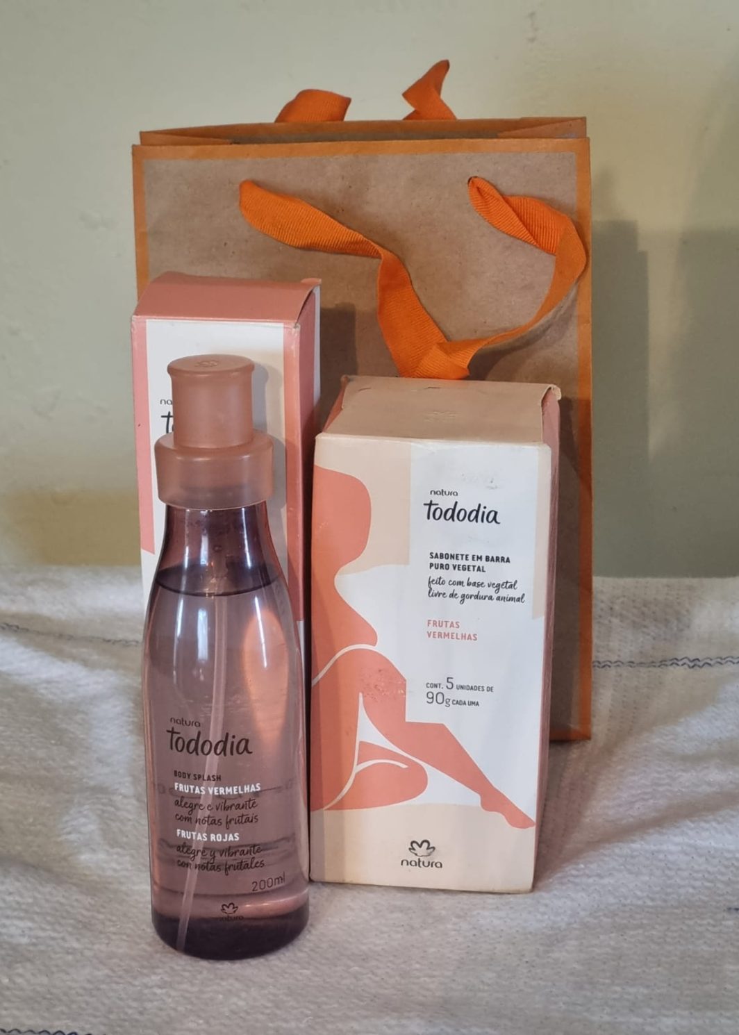 Set Body Splash + Jabones en Barra Frutas Rojas